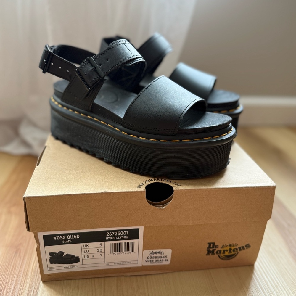 Dr. Martens Voss Quad Sandal